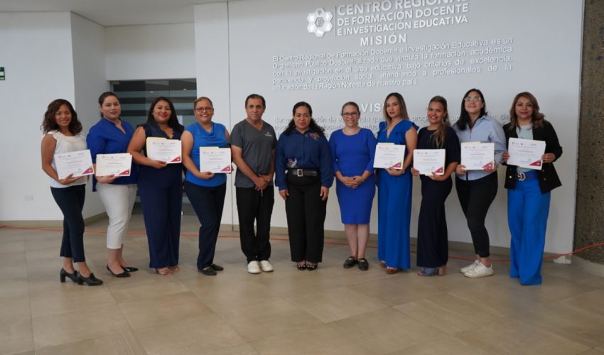 Entrega de constancias Diplomado TEA