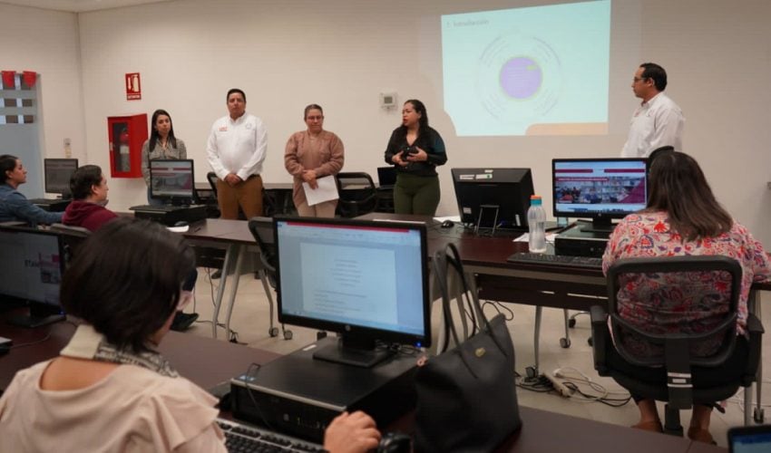 El CRETAM realizó el Taller de la base de datos Web of Science