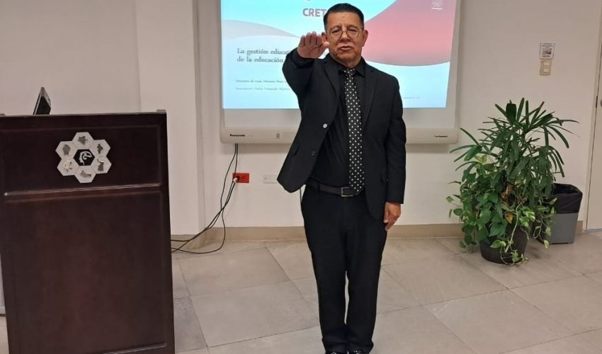 Pedro Fernando Herrera Mata obtiene grado de Doctor en Políticas Educativas