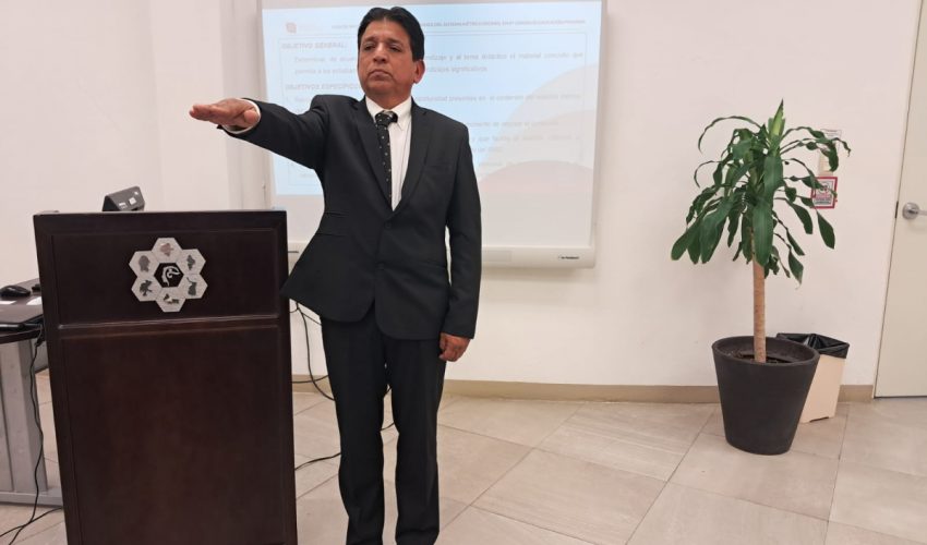 FELICITAMOS AL MTRO. OSBALDO AMAYA LUMBRERAS